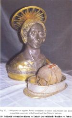 59. Relikviář s domělou hlavou sv. Lukáše _ve vatikánské bazilice sv. Petra.jpg